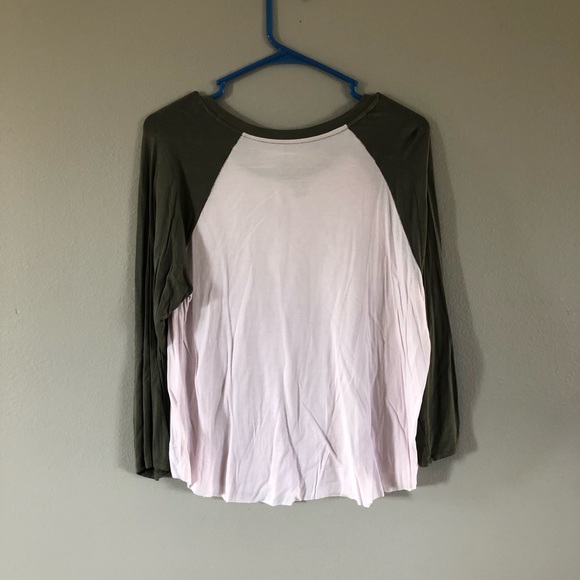 American Eagle Women’s Baseball Tee - Picture 2 of 3